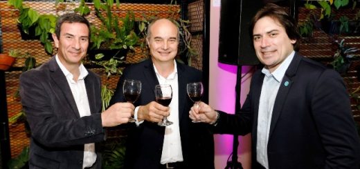De Izq. q Der: Marcelo Federicci, Rubén Panella y Lucas Magnano (Gentileza Fecovita)